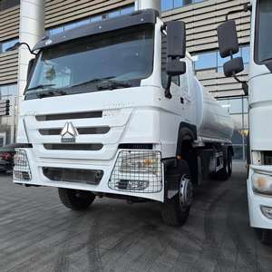 Camión <span class=keywords><strong>Cisterna</strong></span> <span class=keywords><strong>de</strong></span> <span class=keywords><strong>Agua</strong></span> Diésel SINOTRUK HOWO 6x4 <span class=keywords><strong>de</strong></span> 371 HP <span class=keywords><strong>de</strong></span> <span class=keywords><strong>Segunda</strong></span> <span class=keywords><strong>Mano</strong></span>, Camión <span class=keywords><strong>Cisterna</strong></span> <span class=keywords><strong>de</strong></span> Combustible <span class=keywords><strong>de</strong></span> 15000L - Product Image 4