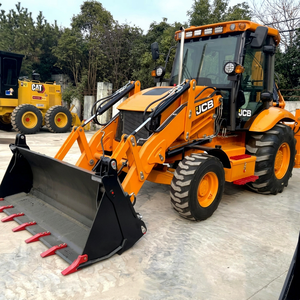 Chargeuse-pelleteuse JCB 3CX d'occasion à bas prix et de bonne qualité avec pompe et moteur, charge nominale de 8 tonnes, modèle 2024, matériel de construction - Product Image 1