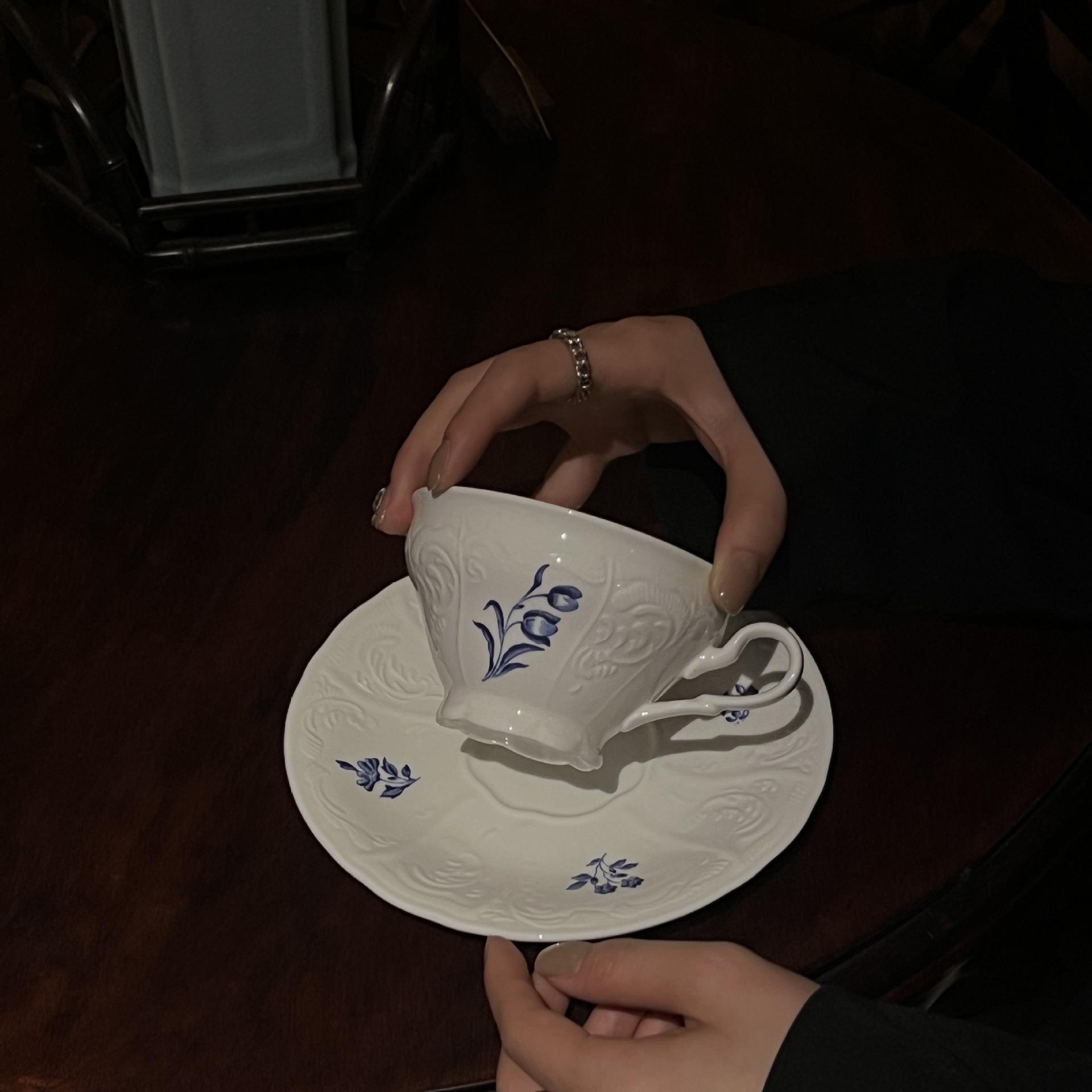 Retro blue flower cups and plates