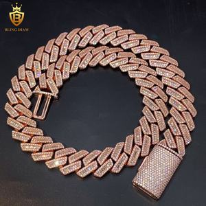 Catene da Rapper Disponibili, 18MM Taglio Baguette Moissanite, <span class=keywords><strong>Argento</strong></span> <span class=keywords><strong>925</strong></span> Placcato Oro Rosa, <span class=keywords><strong>Catena</strong></span> Cubana da <span class=keywords><strong>Uomo</strong></span>, Supera il Test del Diamante, <span class=keywords><strong>Catena</strong></span> Cubana in Moissanite - Product Image 6