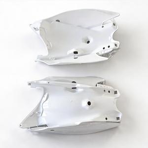 Garde-boue arrière central en PP blanc, PROGASI pour <span class=keywords><strong>SUPER</strong></span> MAX <span class=keywords><strong>250</strong></span>/300/300PRO, uni sans autocollant, remplacement direct - Product Image 1