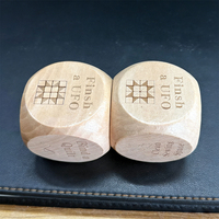 Fabricant OEM ODM – Ensemble de dés en bois sculptés à la main, personnalisé pour la couture, les décisions, le quilting, les activités créatives et les espaces de travail écologiques