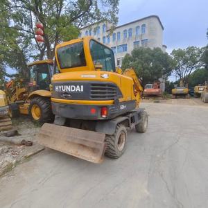 Mini-excavatrice Hyundai 60W-9 d'occasion, originale, coréenne, 6 tonnes, avec moteur, PLC et boîte de vitesses, en vente - Product Image 1