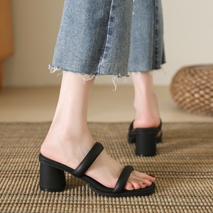Sandalias de verano para mujer con tacón grueso, antideslizantes, versátiles, de punta cuadrada, con tacón alto que aumenta la altura, informales. - Product Image 3