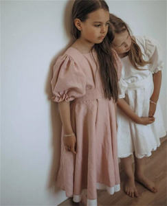Vestido de Verano Personalizado para Niñas, Vestido Informal de Algodón y Lino de Color Sólido con Mangas Abullonadas para Niñas de 2 a 7 Años - Product Image 1