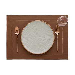 Napperons en lin à points de croix avec finition tissée soignée pour la restauration événementielle et les distributeurs d'hôtellerie - Product Image 1