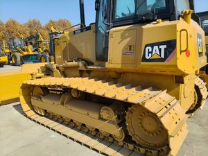 Topadoras Caterpillar D5K Originales de Japón, Usadas de Segunda Mano, Topadoras Hidráulicas CAT D5K, CAT D5 D5h en Venta, Certificación CE - Product Image 3