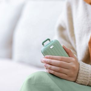 <span class=keywords><strong>Power</strong></span> Bank Scaldamani 5500mAh con Controllo Intelligente della Temperatura, Doppia Funzione, Regalo Carino - Product Image 2