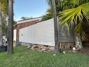 Paneles de Cercas Modulares de Diseño Moderno en Blanco o Negro, Paneles de Cerramiento para Jardín, Privacidad en Exteriores, Canadá - Product Image 3