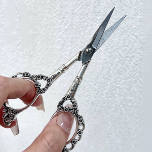 Exquisite Retro Small Stainless Steel <b>Scissors</b> <b>for</b> <b>Nail</b> Art & Jewelry Cranes-Shaped Plum Blossom Cuticle Care Sharp Beauty Tools - Product Image 3