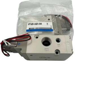 โซลินอยด์วาล์ว Original-SMC รุ่น VP742R-5GD1-04A - Product Image 1