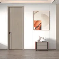 Porte battante intérieure moderne en bois massif éco-responsable, surface finie, bien scellée, sur mesure pour hôtel, appartement, projet