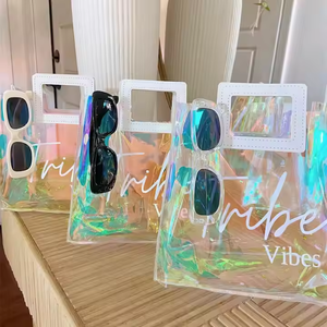 Sac fourre-tout holographique en PVC avec logo personnalisé Offre Spéciale avec poignée plus solide pour les sorties à la plage et les aventures en plein air - Product Image 3