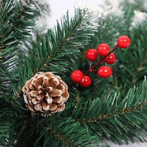 Guirlande de Noël en PVC blanc vert pointu avec pommes de pin et baies rouges, décoration intérieure pour salon - Product Image 4