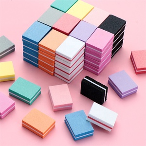 50 unids/lote 100/180 doble-Mini de los bloques de archivo colorido esponja de esmalte de uñas de lijado de plaza tiras de manicura - Product Image 1