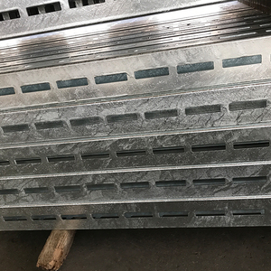 Système de structure en acier modulaire avec support de poteaux pour l'installation de conduits, de tuyaux et de gestion des câbles industriels - Product Image 6