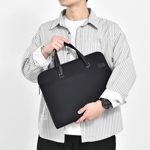 Maletín Ligero e Impermeable para Portátil, Maletín de Negocios de Gran Capacidad, Maletín de Cuero con Compartimento Interior Espacioso para Portátil de 14 Pulgadas - Product Image 6