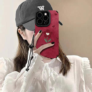 Coque de téléphone en forme de cœur avec petite fleur rouge, compatible avec iPhone 17PROMAX 16PLUS 15PRO, nouvelle collection - Product Image 2
