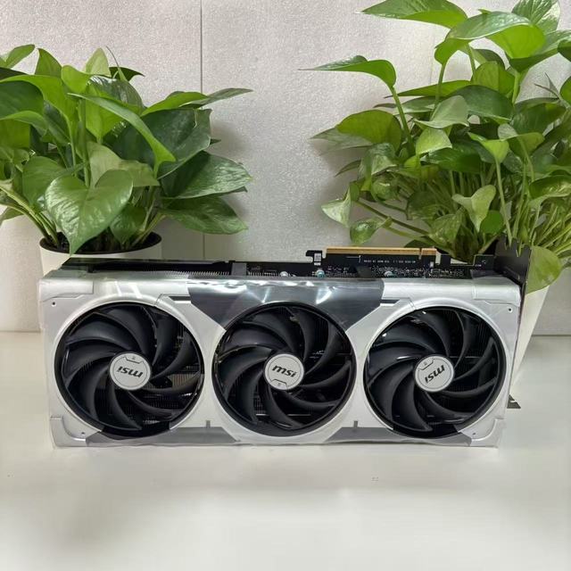 Good Quality for Non-working Rtx 5090 32gb Graphics Card Gaming Gpu case No Pcb and Vram