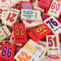 Jeu de dominos en bois personnalisé OEM DOM pour la pratique arithmétique et les opérations numériques, idéal pour les enfants, les adultes et les soirées en famille