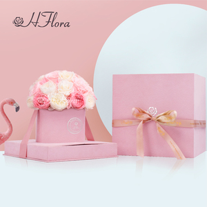 Yunnan Flora Factory Flor de colores de larga duración Boda Caja de rosas de terciopelo de lujo <span class=keywords><strong>Inicial</strong></span> conservada para el Día de San Valentín - Product Image 5