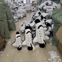 Jouet en peluche en forme de vaisseau spatial sur le thème de l'espace, vente en gros