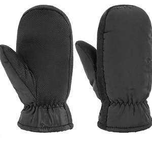 Guantes Térmicos de Invierno para Esquí, Ciclismo, Pesca y Deportes al Aire Libre, Negros, de Poliéster, Largos hasta la Muñeca, Estilo Casual, Resistentes al Frío y al Viento - Product Image 2