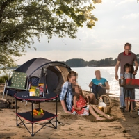 Table de camping portable à 2 niveaux en gros, table de pique-nique pliable pour la randonnée en plein air avec sac de transport