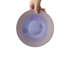 Plato de Porcelana Cerámica Serie Moore con Incrustaciones Doradas, Apto para Microondas, Diseño Nórdico, Personalizable para Alojamientos Turísticos - Product Image 5