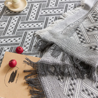 Nappe de salle à manger rectangulaire de style américain Tapis de table décoratif en tissu jacquard de coton tissé et de lin