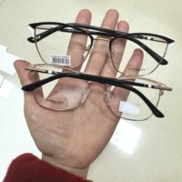 Montures de lunettes en métal légères et tendance de haute qualité en gros, stock de montures optiques en métal unisexe