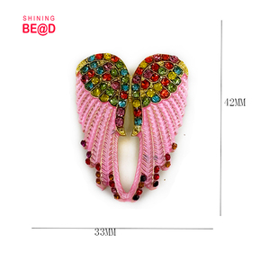 Nuova Popolare Spilla in Metallo a Forma di Ali <span class=keywords><strong>d</strong></span>'<span class=keywords><strong>Angelo</strong></span> con Strass e Piume, Accessorio di Moda - Product Image 3
