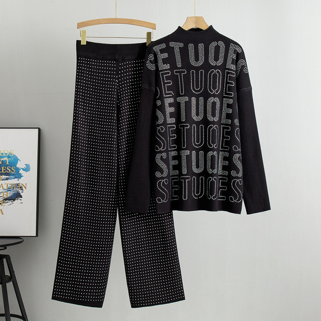 Wholesale Autumn Winter Women Rhinestone Letter Two Piece Set Loose Comfort Design Casual Top Long Pants Suit