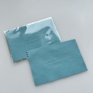 Chiffon de polissage pour bijoux en daim avec logo personnalisé, nettoyant de luxe pour bijoux en gros - Product Image 4