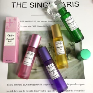 <span class=keywords><strong>Parfum</strong></span> floral fruité de longue durée sans alcool, marque distributeur, <span class=keywords><strong>nouveau</strong></span> type d'huile de <span class=keywords><strong>parfum</strong></span> à bille pour femmes - Product Image 1