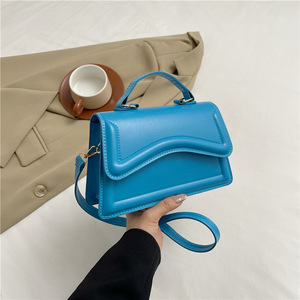 กระเป๋าถือสะพายข้างสำหรับผู้หญิงแฟชั่น I-0557สวยสดใหม่กระเป๋าสี่เหลี่ยมเล็กๆกระเป๋าบุคลิกเรียบง่ายของผู้หญิง - Product Image 2