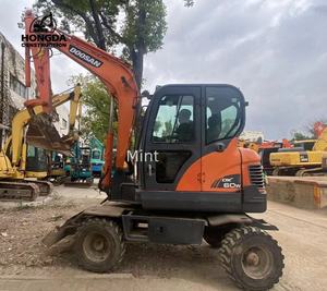 Excavadora de ruedas Original Korea Mini DOOSAN DX60W/nuevo precio bajo, superventas, excavadora de ruedas multifuncional DX60 DX60W - Product Image 1
