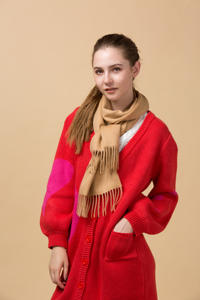 Écharpe longue de luxe en laine pour femme, idéale printemps-automne, châle de protection du cou, fine, douce et agréable au toucher - Product Image 2