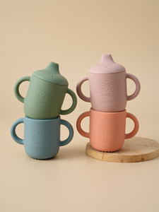 Nuevo Vaso de Silicona de Grado Alimenticio, Libre de BPA, con Logotipo Personalizable, Portátil, para Alimentación de Bebés, con Tapa Oculta y de Pico de Pato, Hermético - Product Image 4
