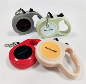 Laisse rétractable intelligente et automatique pour chien avec Logo personnalisé, corde de Traction pour animaux de compagnie avec crochet pivotant 360 <span class=keywords><strong>Durable</strong></span> et antirouille - Product Image 5