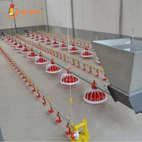 Système de ligne d'alimentation en plastique entièrement automatique, mangeoire à bac, abreuvoir à tétine, contrôle précis de la température pour l'élevage de volailles, poulet de chair
