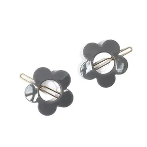 YiYi Classic black and gray hollow flower acetate small hairpin sweet acetate bangs clip