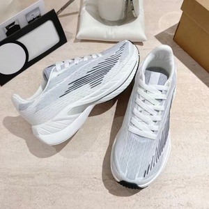 Calzado Deportivo Personalizado para Hombre y Mujer, Tejido, Ligero, con Amortiguación, para Maratón y Entrenamiento - Product Image 1