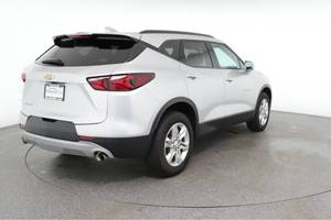 รถยนต์มือสองปี 2020 LT FWD พวงมาลัยซ้าย SUV 4 ประตู เบาะหนังสีเข้ม พร้อมระบบ ACC ราคาขายส่งที่ดีที่สุด - Product Image 4
