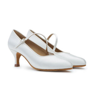 BD chaussures de <span class=keywords><strong>danse</strong></span> de salon pour <span class=keywords><strong>femme</strong></span> Tango pas cher Sasan chaussures de <span class=keywords><strong>danse</strong></span> Jazz dames Satin cuir blanc femmes chaussures de <span class=keywords><strong>danse</strong></span> latine 138 - Product Image 1