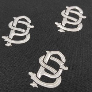 أحدث تصميم لواصق مخصصة ملصقات نقل الحرارة منقوشة من البولي يورثين الحراري لملصقات الملابس - Product Image 3