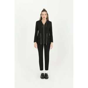 เสื้อเบลเซอร์คอวีผู้หญิง สีดำ ผ้าระบายอากาศได้ดี - Product Image 5