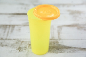Gobelet en plastique à paroi simple Hacamy PP avec couvercle, vaisselle jetable légère pour boissons froides, jus, lait, thé - Product Image 2