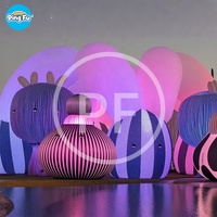 Patung kecil Led, Festival musik cahaya acara seni lampu Led raksasa patung publik bergaris orkestra