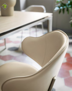 Dojii Chaise de salle à manger anglaise unique pour espaces commerciaux résidentiels <span class=keywords><strong>Fauteuil</strong></span> Chaise de salle à manger ergonomique en cuir synthétique durable - Product Image 4